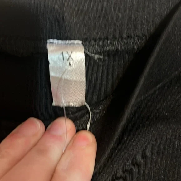 Women’s Black A-Line Long Skirt- Plus Size 1X - Picture 4 of 4